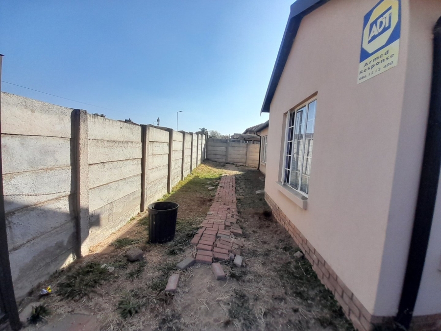 3 Bedroom Property for Sale in Rua Vista Gauteng