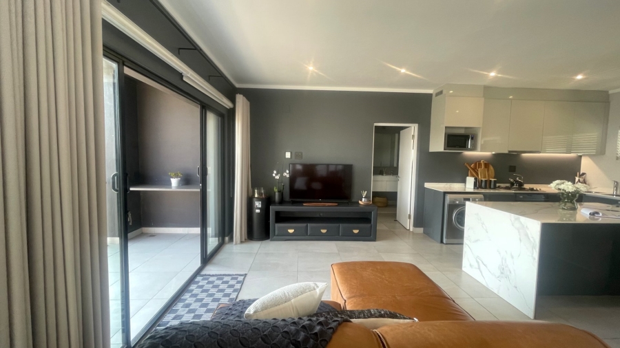 2 Bedroom Property for Sale in Nieuw Muckleneuk Gauteng