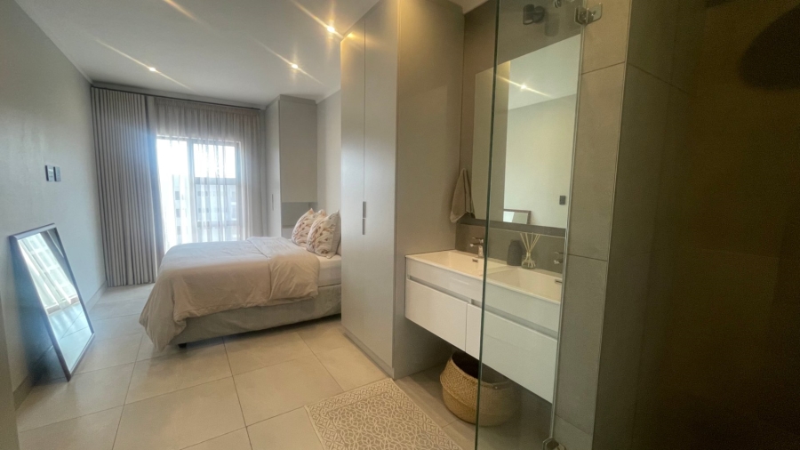 2 Bedroom Property for Sale in Nieuw Muckleneuk Gauteng