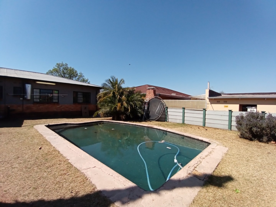 3 Bedroom Property for Sale in Krugersdorp North Gauteng