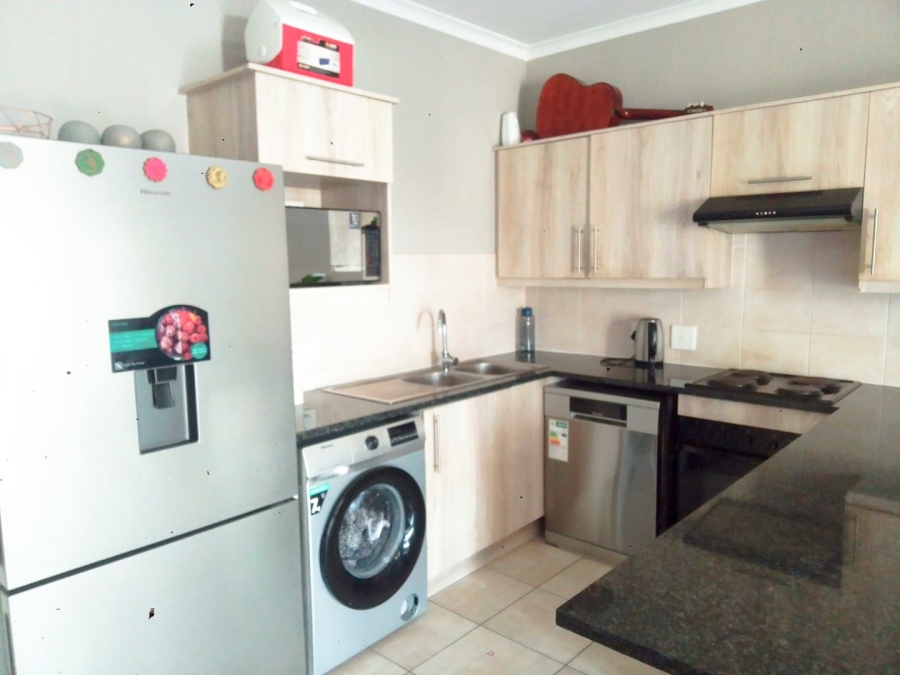  Bedroom Property for Sale in Barbeque Downs Gauteng