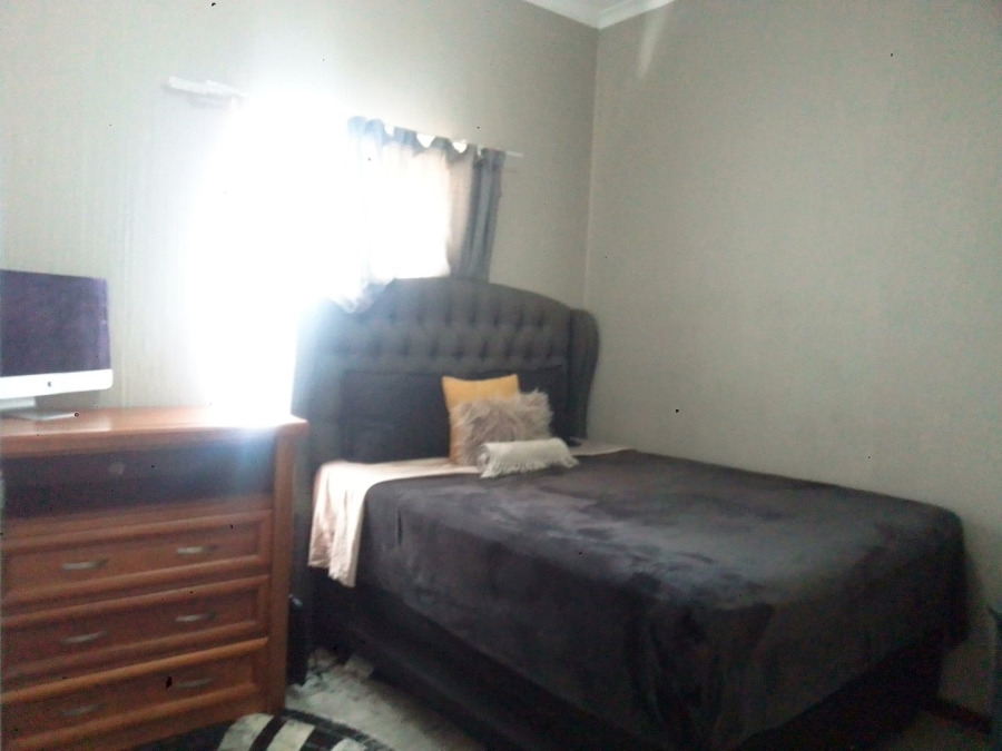  Bedroom Property for Sale in Barbeque Downs Gauteng