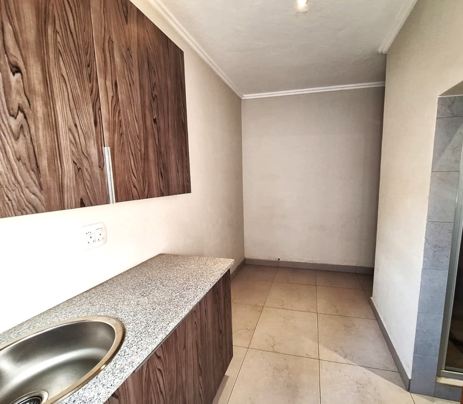 To Let 3 Bedroom Property for Rent in Bryanston East Gauteng