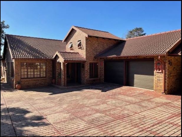 3 Bedroom Property for Sale in Eldoraigne Gauteng