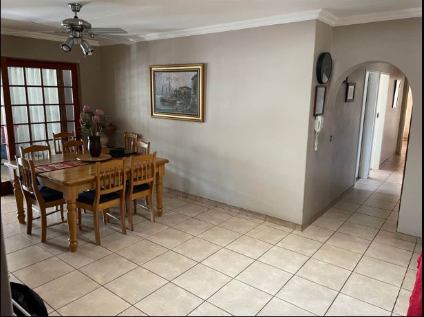 3 Bedroom Property for Sale in Eldoraigne Gauteng