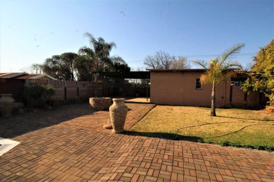 4 Bedroom Property for Sale in Valhalla Gauteng