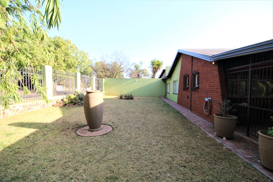 4 Bedroom Property for Sale in Valhalla Gauteng