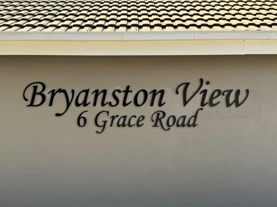 1 Bedroom Property for Sale in Bryanston Gauteng