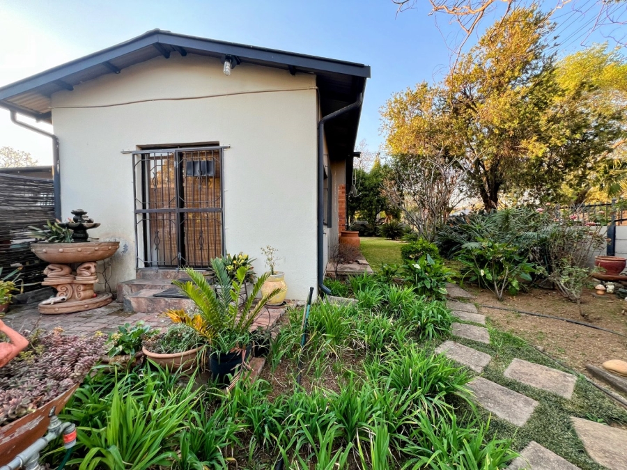 3 Bedroom Property for Sale in Villieria Gauteng