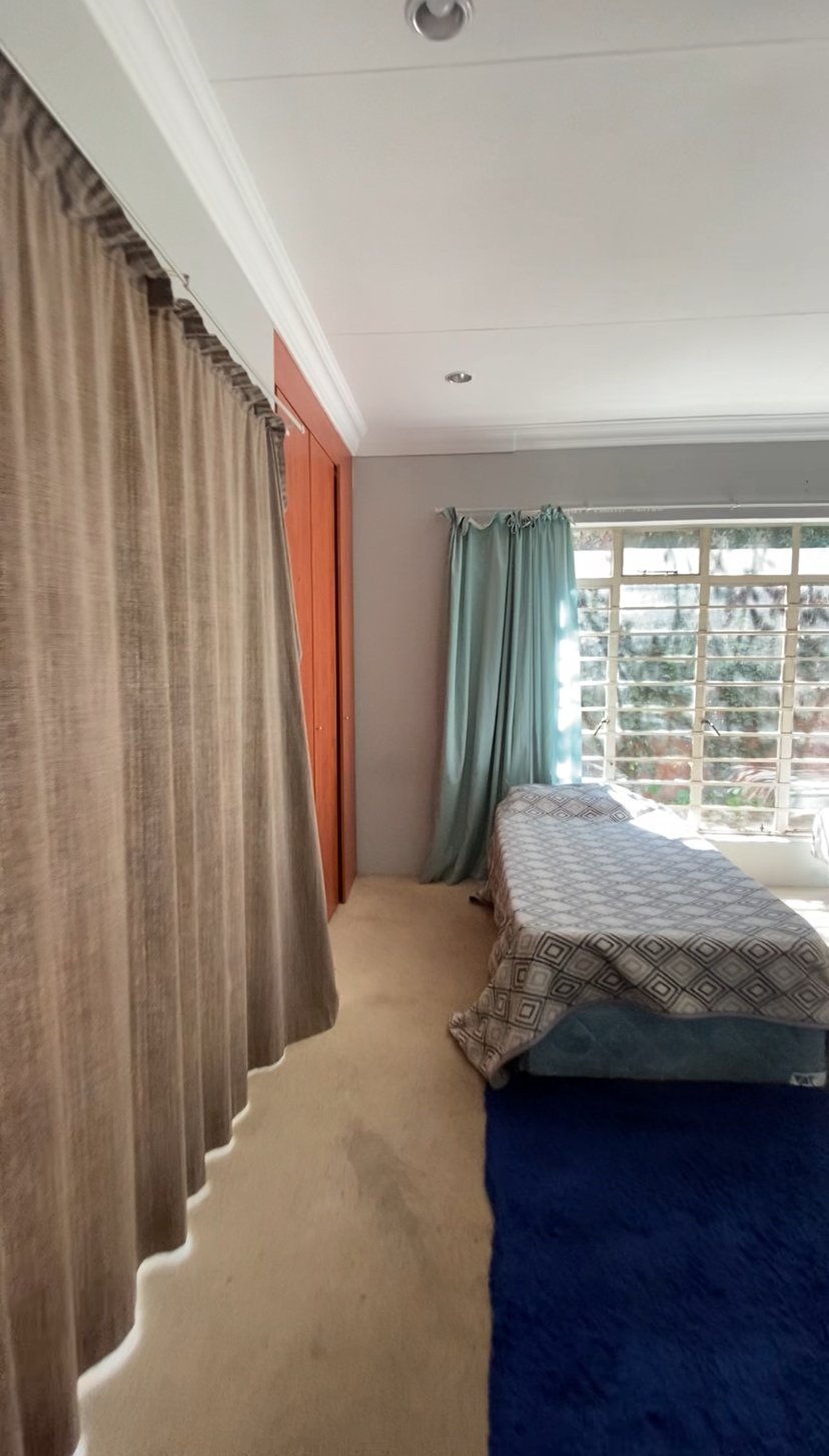 9 Bedroom Property for Sale in Auckland Park Gauteng