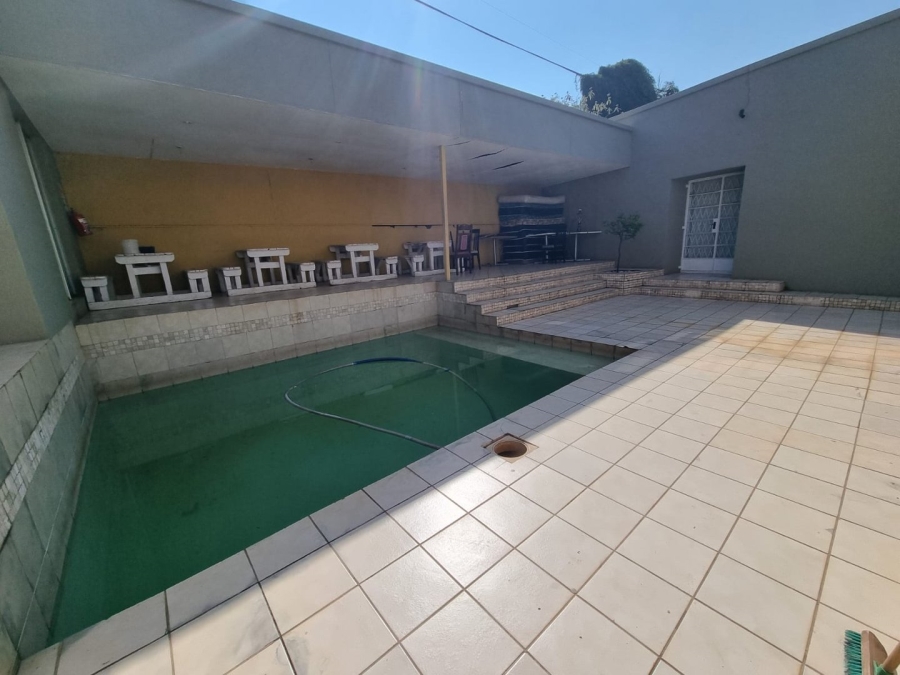 9 Bedroom Property for Sale in Auckland Park Gauteng