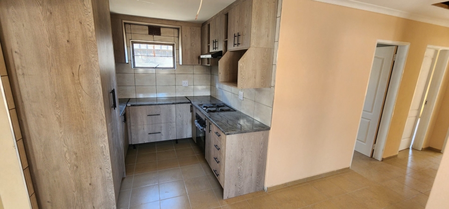 To Let 3 Bedroom Property for Rent in Bosmont Gauteng