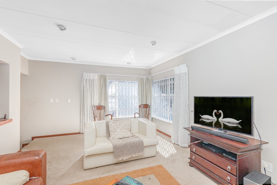 3 Bedroom Property for Sale in Ferndale Gauteng