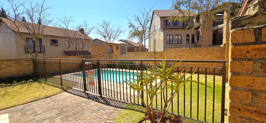 To Let 3 Bedroom Property for Rent in Carlswald North Estate Gauteng