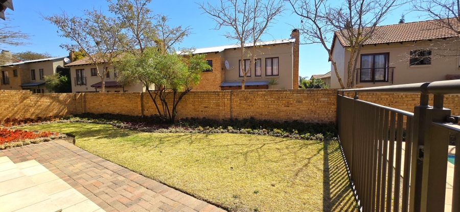 To Let 3 Bedroom Property for Rent in Carlswald North Estate Gauteng