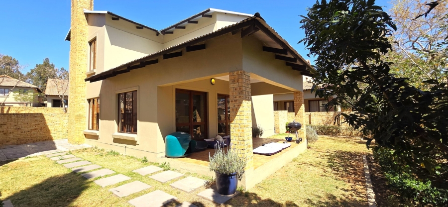 To Let 3 Bedroom Property for Rent in Carlswald North Estate Gauteng