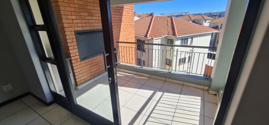 2 Bedroom Property for Sale in Greenstone Hill Gauteng