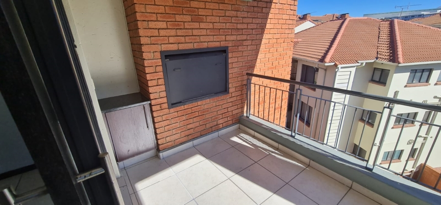 2 Bedroom Property for Sale in Greenstone Hill Gauteng