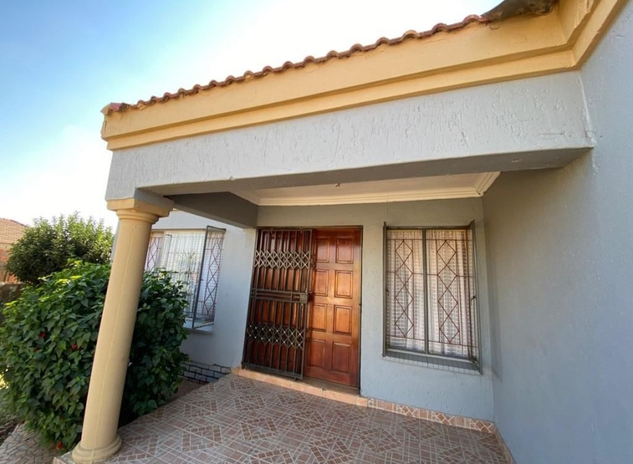 3 Bedroom Property for Sale in Mamelodi East Gauteng