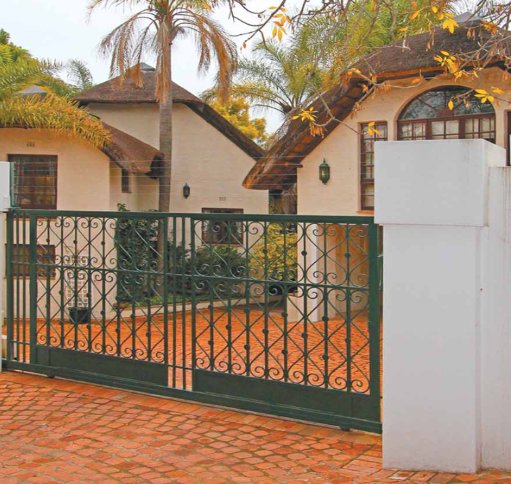 3 Bedroom Property for Sale in Bryanston Gauteng