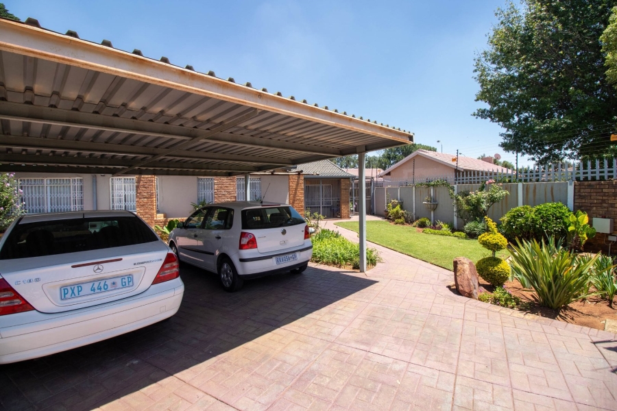 3 Bedroom Property for Sale in Berton Park Gauteng