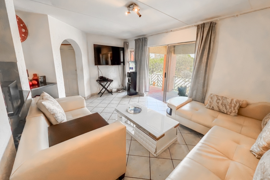 2 Bedroom Property for Sale in Winchester Hills Gauteng