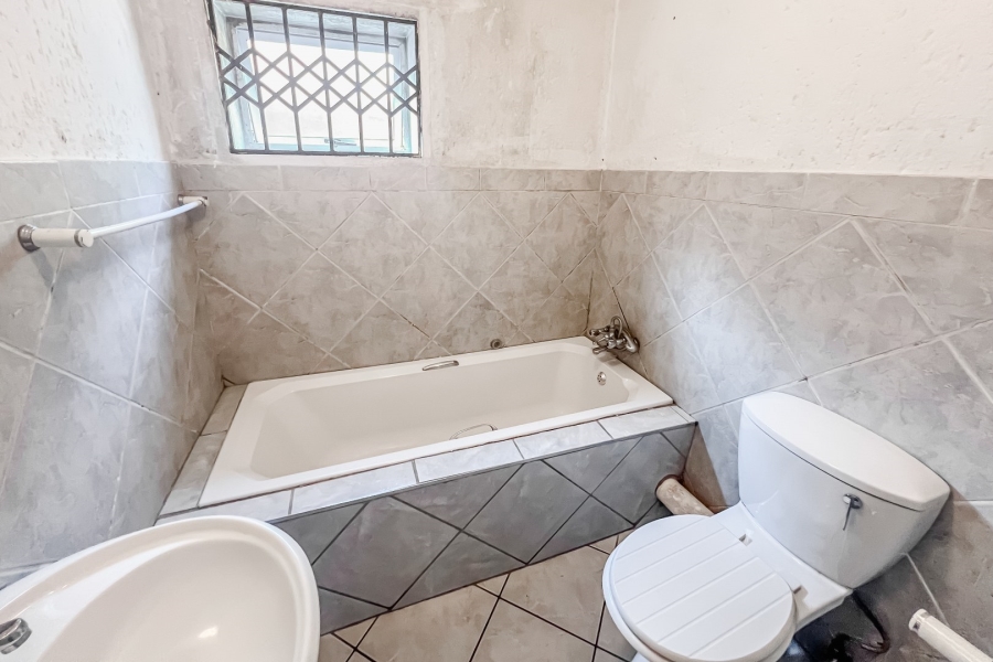 2 Bedroom Property for Sale in Winchester Hills Gauteng