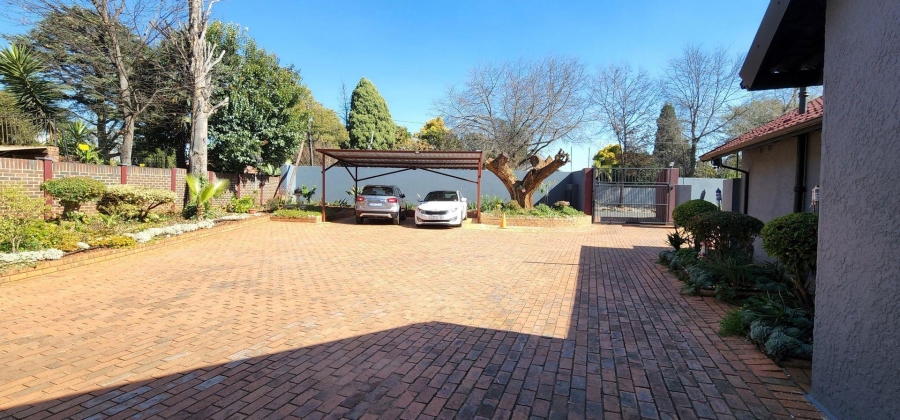 4 Bedroom Property for Sale in Bedfordview Gauteng