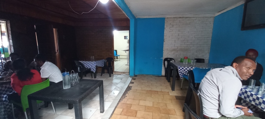 5 Bedroom Property for Sale in Temong Gauteng