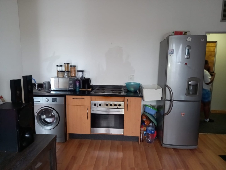 To Let 1 Bedroom Property for Rent in Marshalltown Gauteng