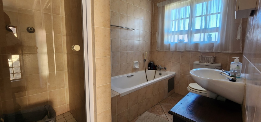 4 Bedroom Property for Sale in Meyersdal Nature Estate Gauteng