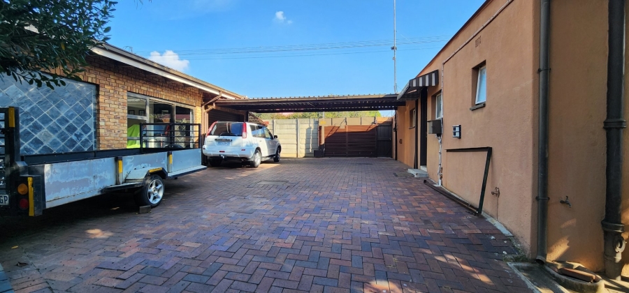 3 Bedroom Property for Sale in The Hill Gauteng