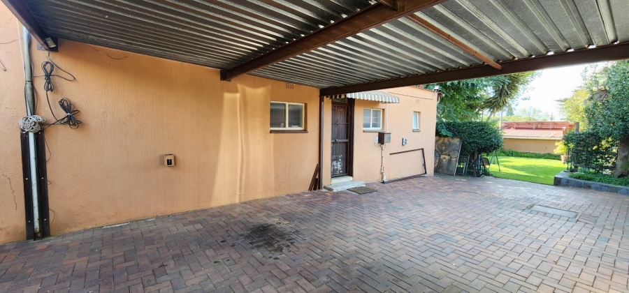 3 Bedroom Property for Sale in The Hill Gauteng