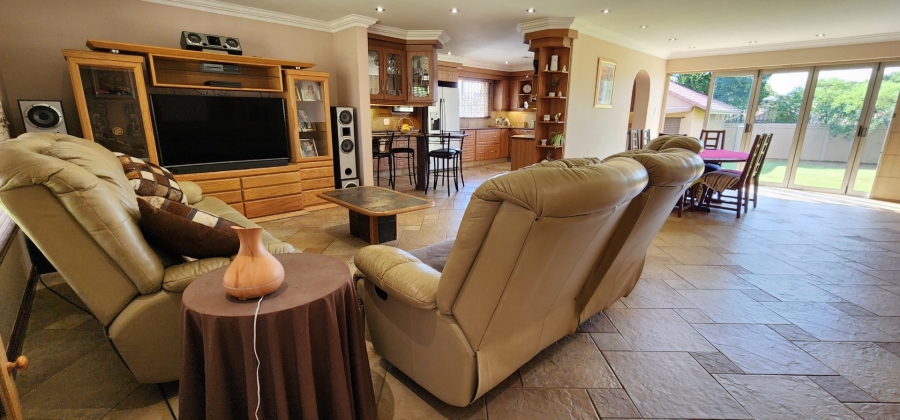 3 Bedroom Property for Sale in Brackendowns Gauteng