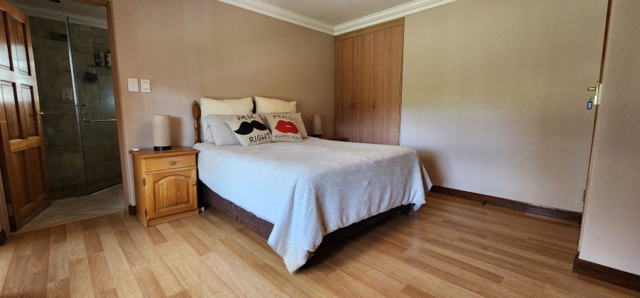 3 Bedroom Property for Sale in Brackendowns Gauteng