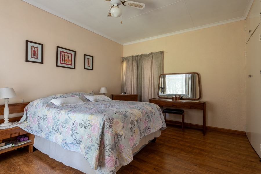 3 Bedroom Property for Sale in Brackendowns Gauteng