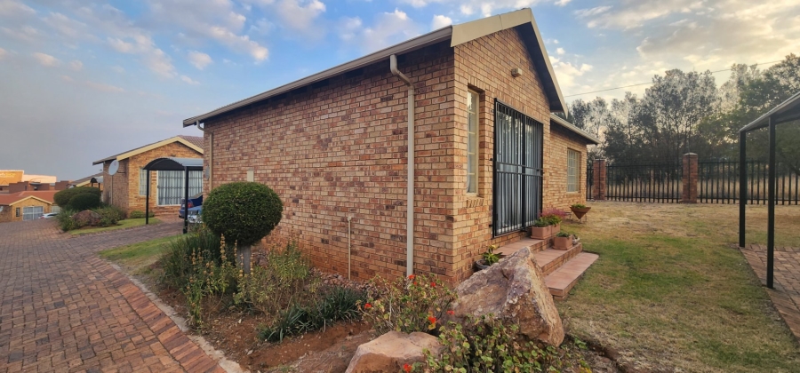 2 Bedroom Property for Sale in Elandspark Gauteng