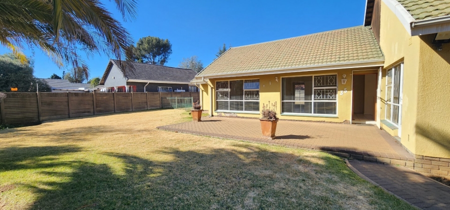 3 Bedroom Property for Sale in Brackenhurst Gauteng