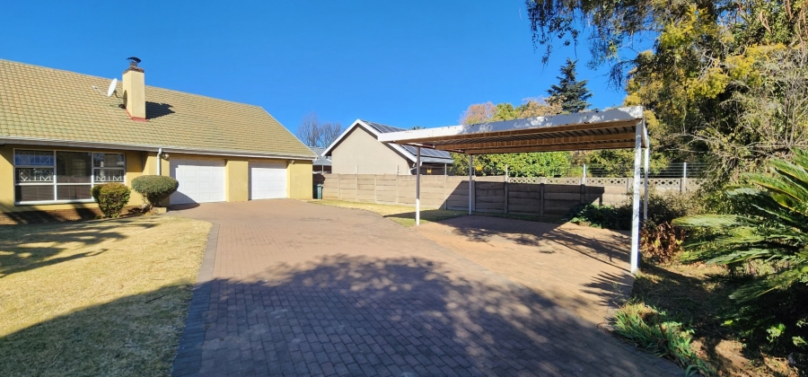 3 Bedroom Property for Sale in Brackenhurst Gauteng