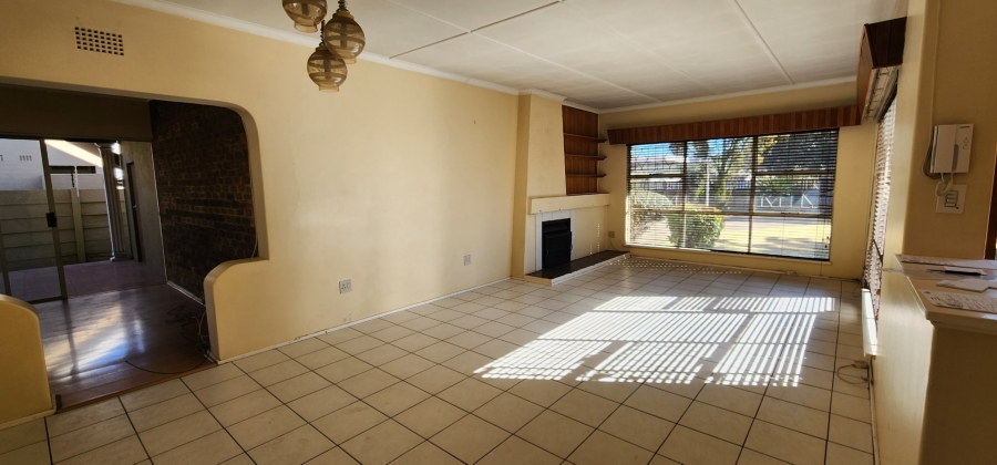 3 Bedroom Property for Sale in Brackenhurst Gauteng