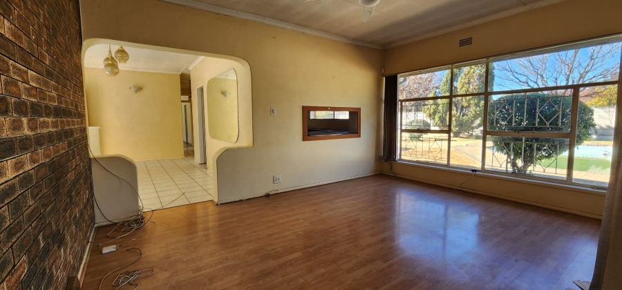 3 Bedroom Property for Sale in Brackenhurst Gauteng