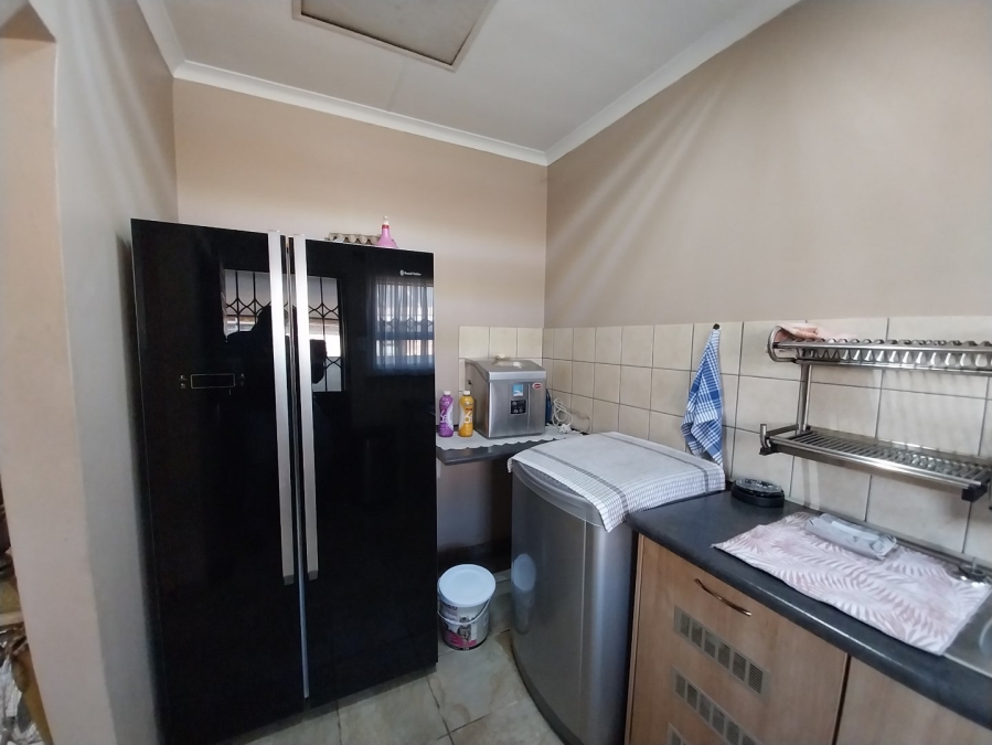 3 Bedroom Property for Sale in Kookrus Gauteng