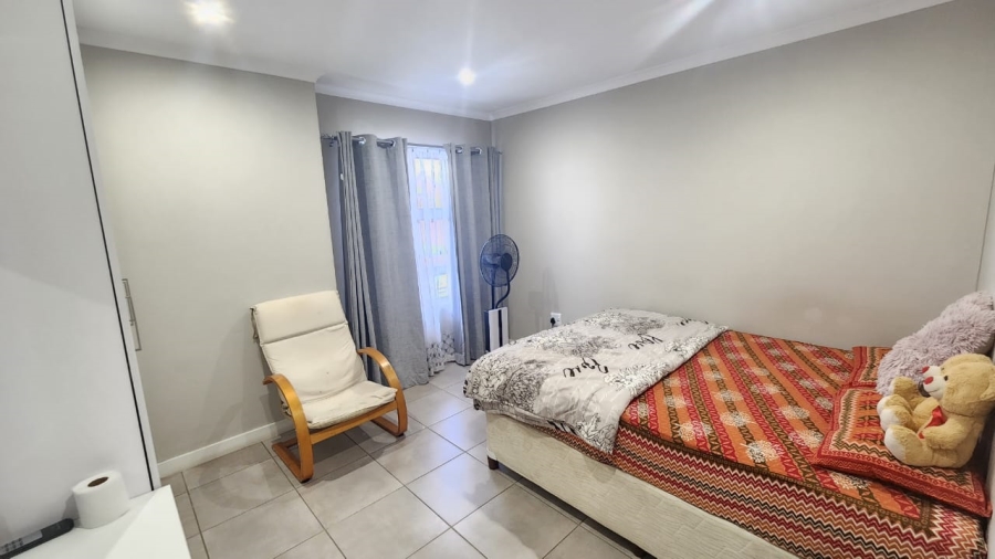 2 Bedroom Property for Sale in Albertsdal Gauteng