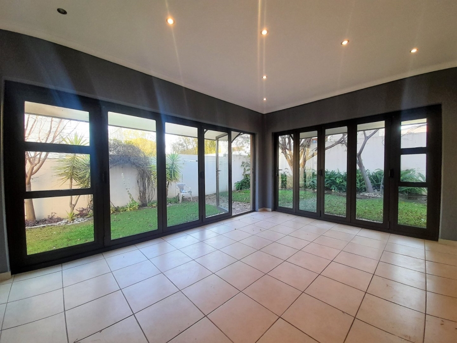 To Let 3 Bedroom Property for Rent in Kyalami Gauteng