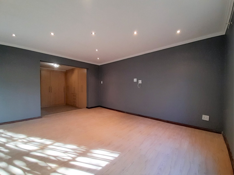 To Let 3 Bedroom Property for Rent in Kyalami Gauteng