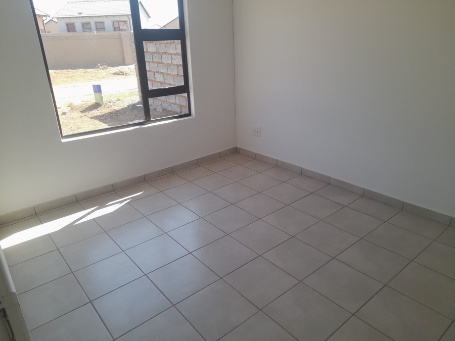 3 Bedroom Property for Sale in Lufhereng Gauteng