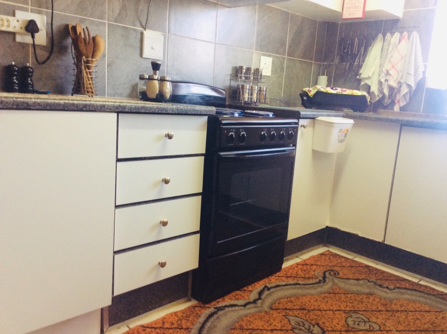 2 Bedroom Property for Sale in Alberton Central Gauteng