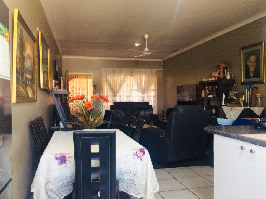 2 Bedroom Property for Sale in Alberton Central Gauteng