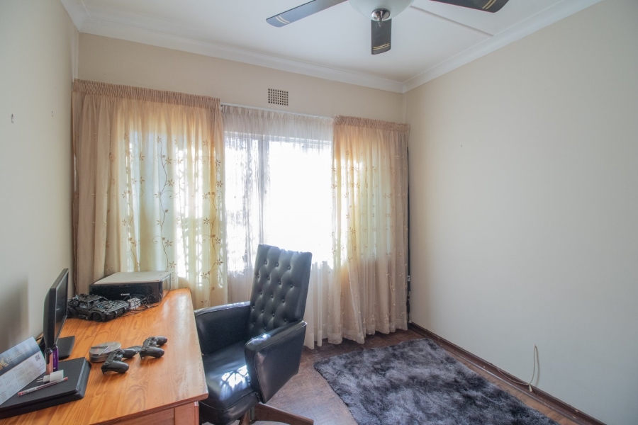 4 Bedroom Property for Sale in Aston Manor Gauteng