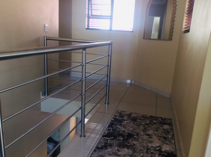 3 Bedroom Property for Sale in South Crest Gauteng